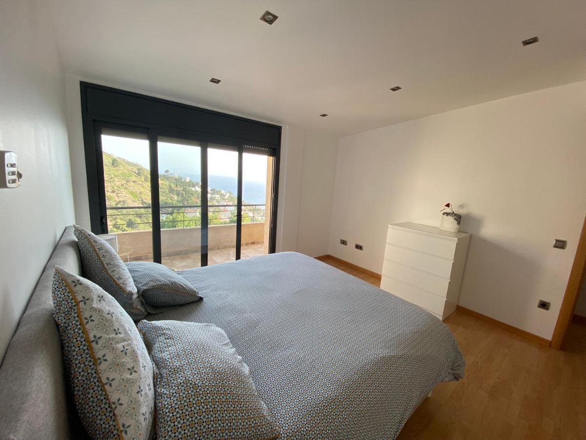 Villa avec piscine et magnifique vue mer Roses Extérieur photo