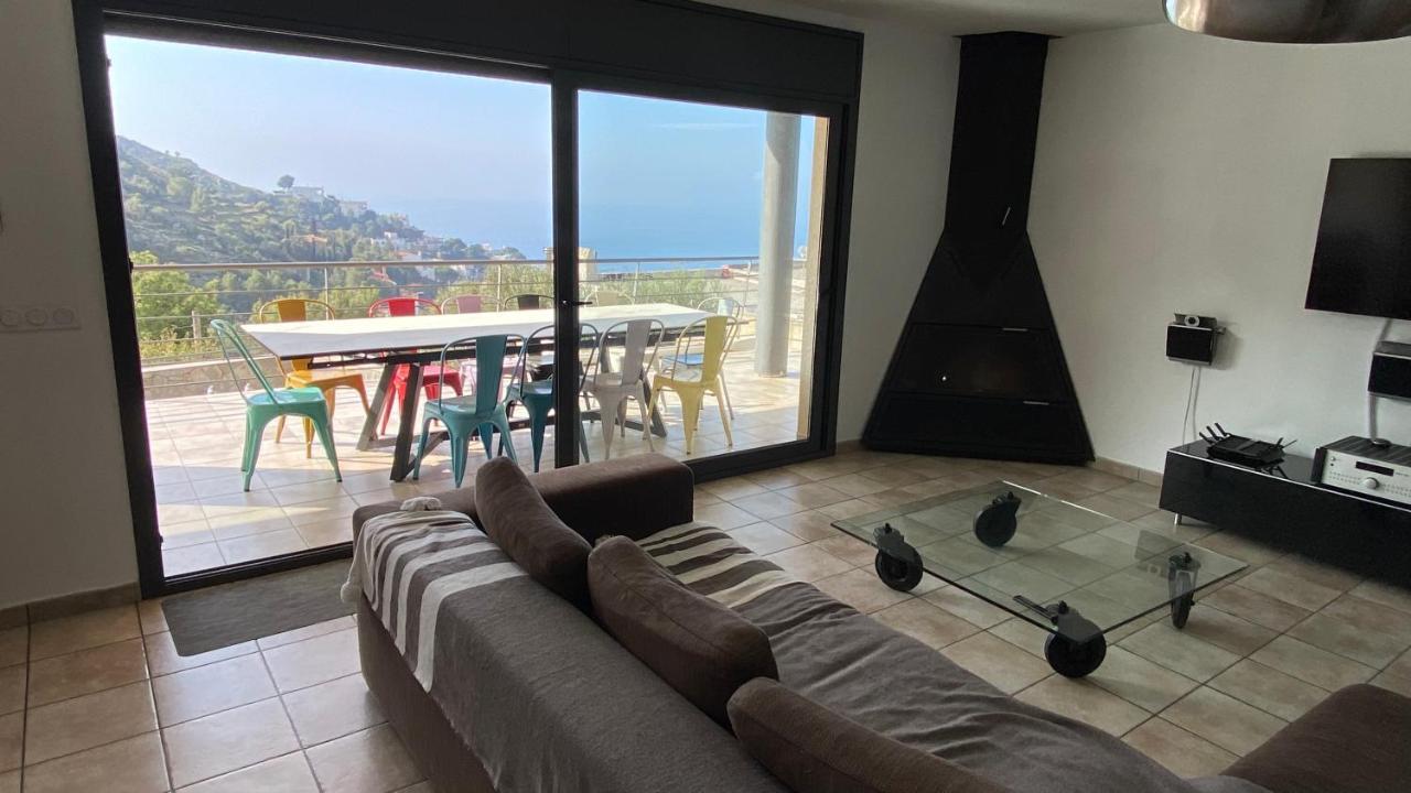 Villa avec piscine et magnifique vue mer Roses Extérieur photo